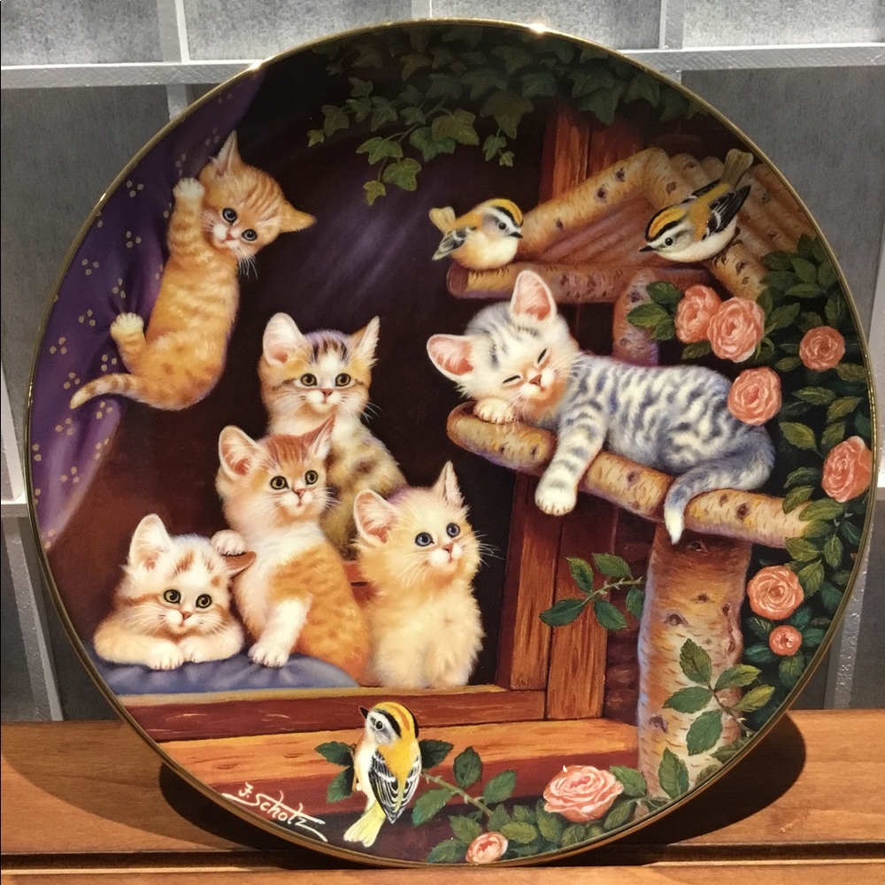 Kitten Capers Porcelain plate “Frisky Felines”